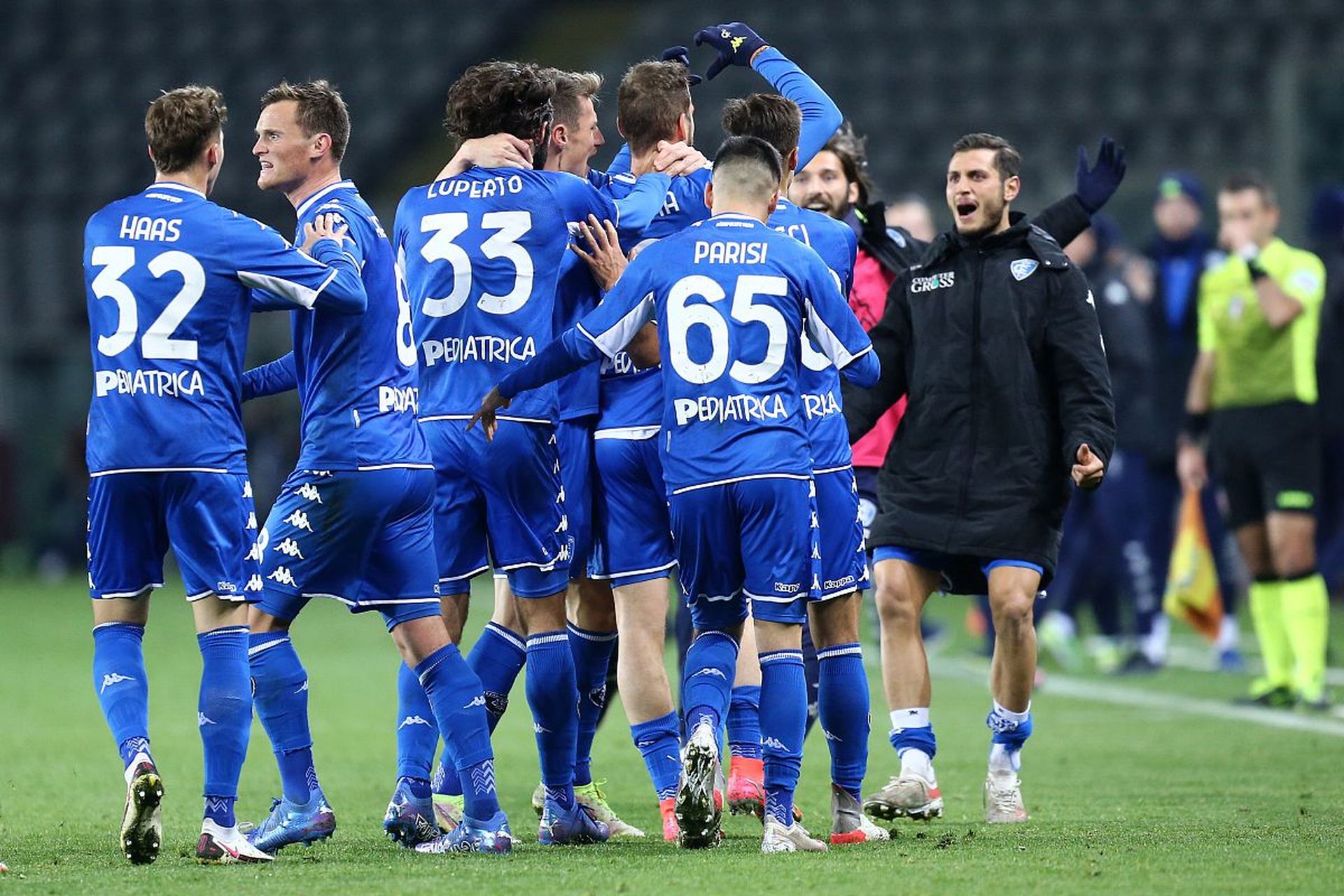 为队友提供 为队友提供